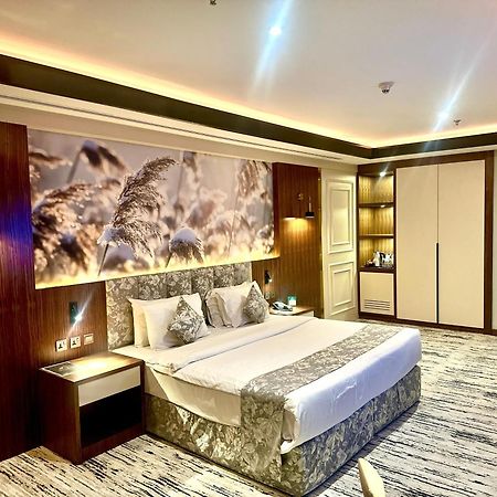 Raintree Rolla Hotel Дубай Экстерьер фото