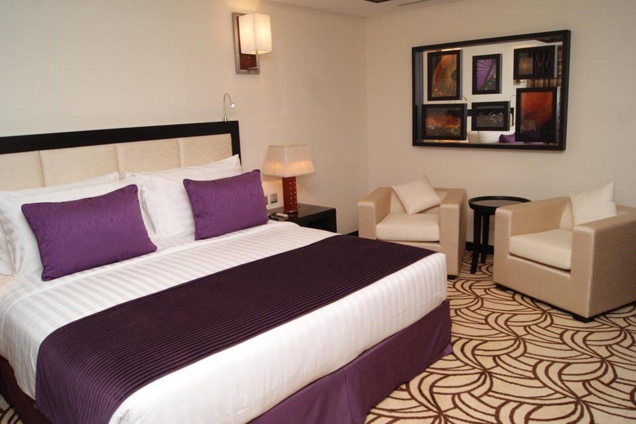 Raintree Rolla Hotel Дубай Экстерьер фото