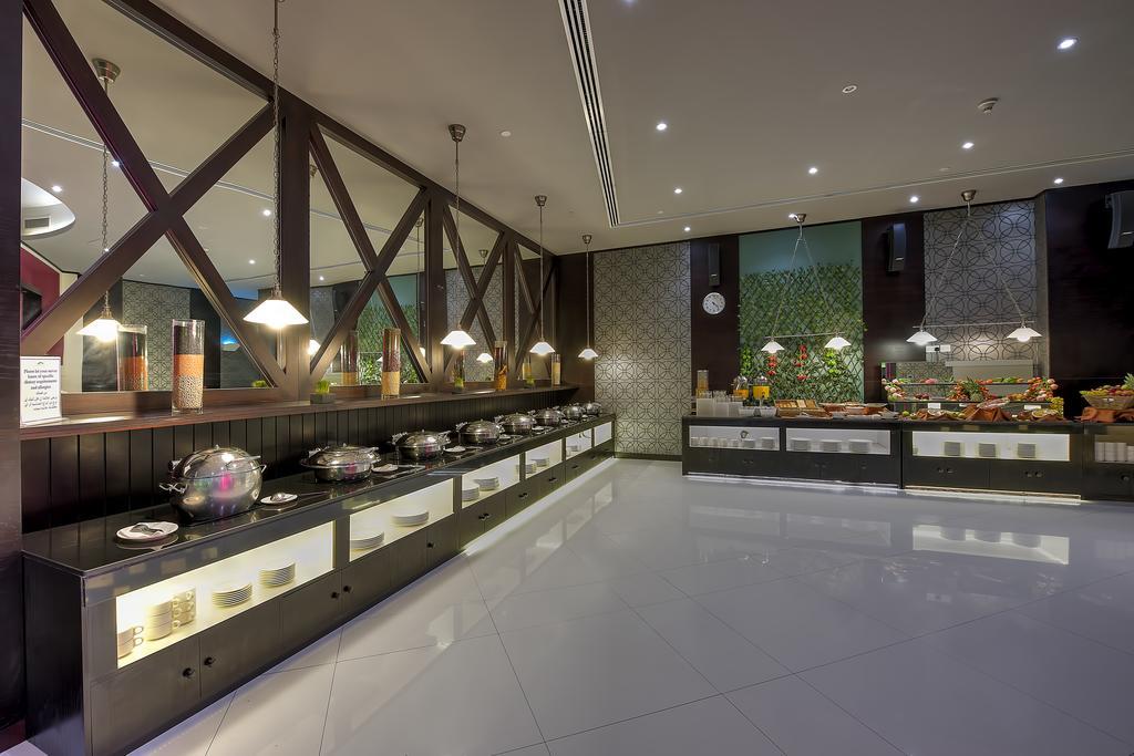 Raintree Rolla Hotel Дубай Экстерьер фото