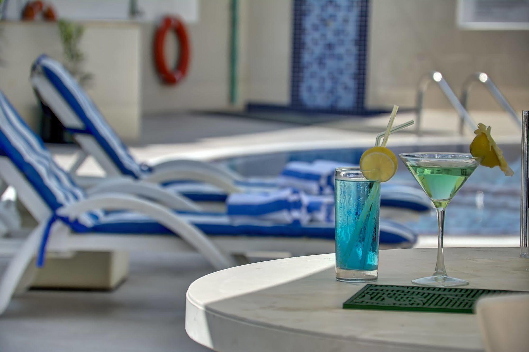 Raintree Rolla Hotel Дубай Экстерьер фото